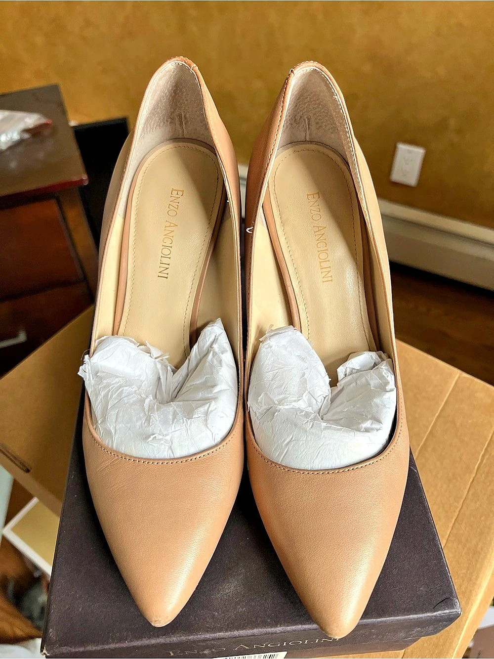 Enzo Angiolini Eacallme Pump Pointed Toe Heels Nude US 9